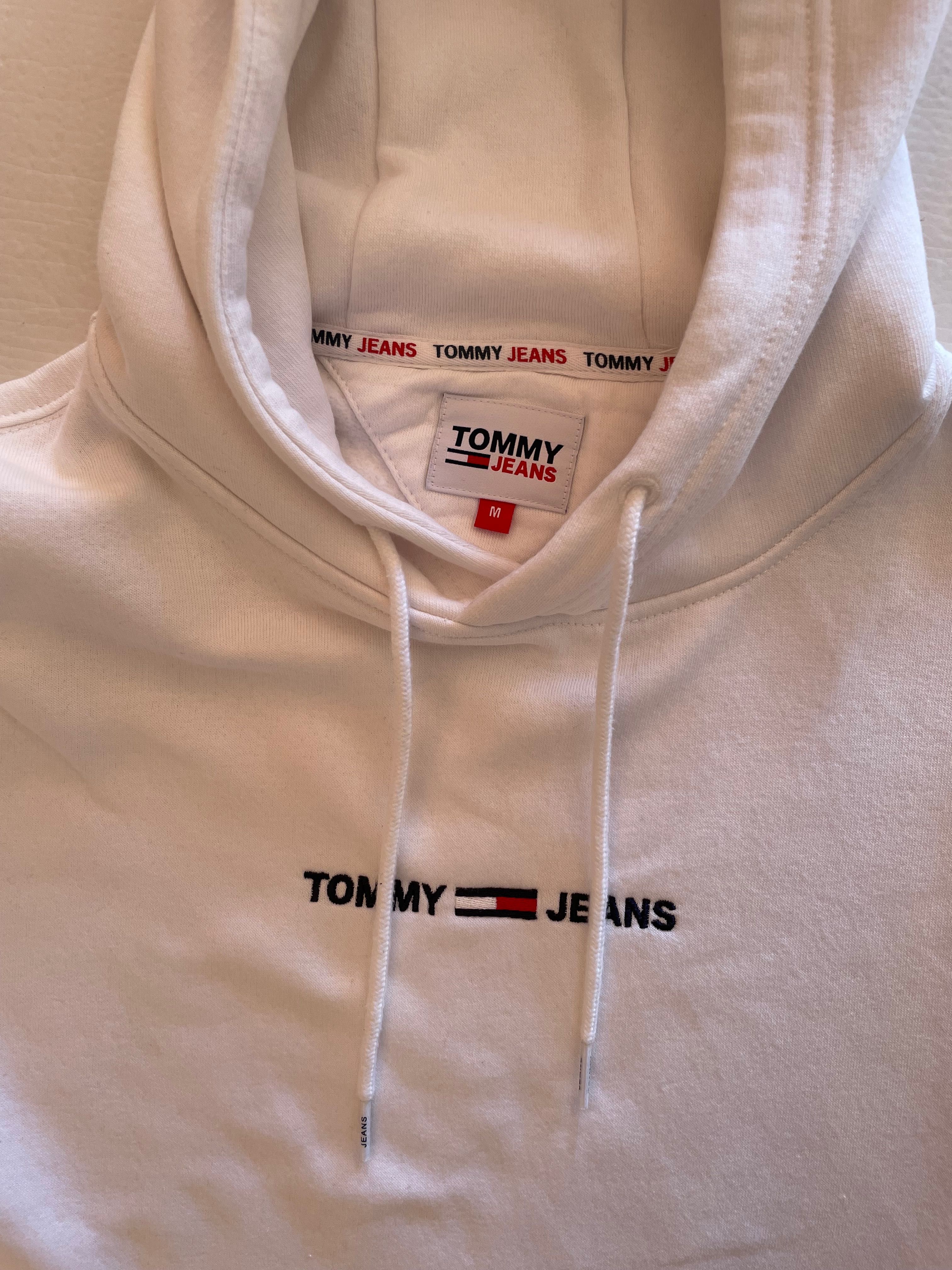 Sweatshirt com capuz Tommy Jeans branca, tamanho M