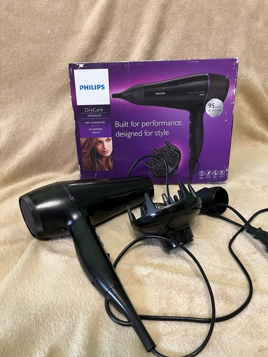 Фен Philips DryCare Advanced Pro 2200W
