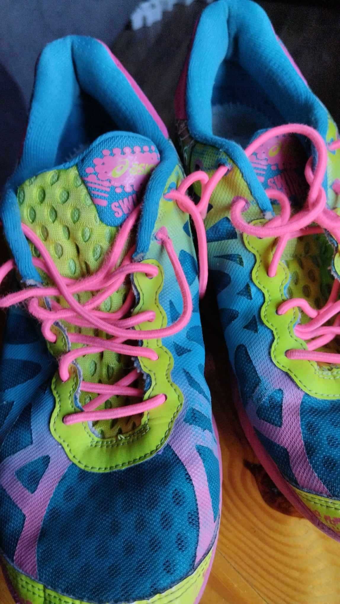 Buty Damskie Asics Gel-Noosa Tri9
