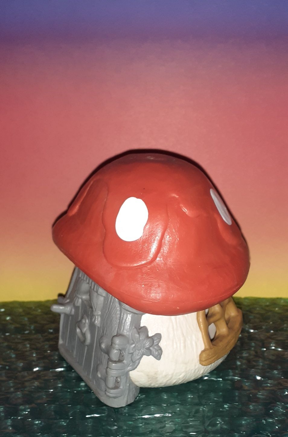 Brinquedo Casa dos bonecos estrunfes , smurfs