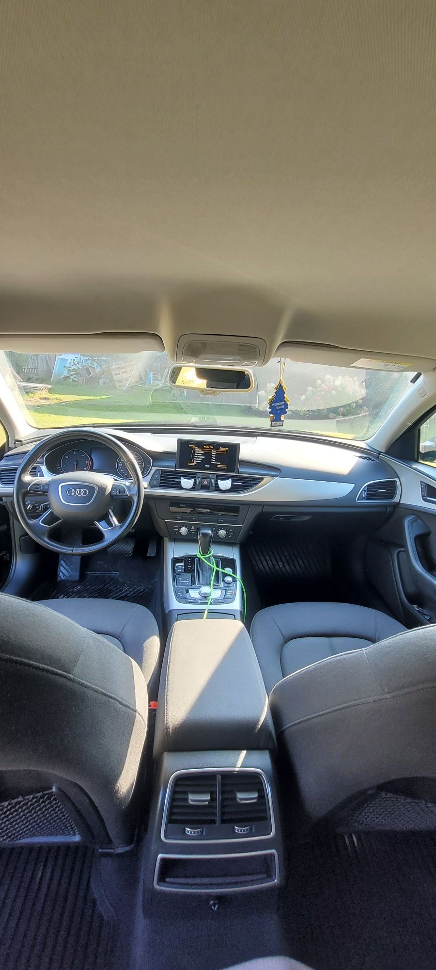 Samochód Audi a6 c7