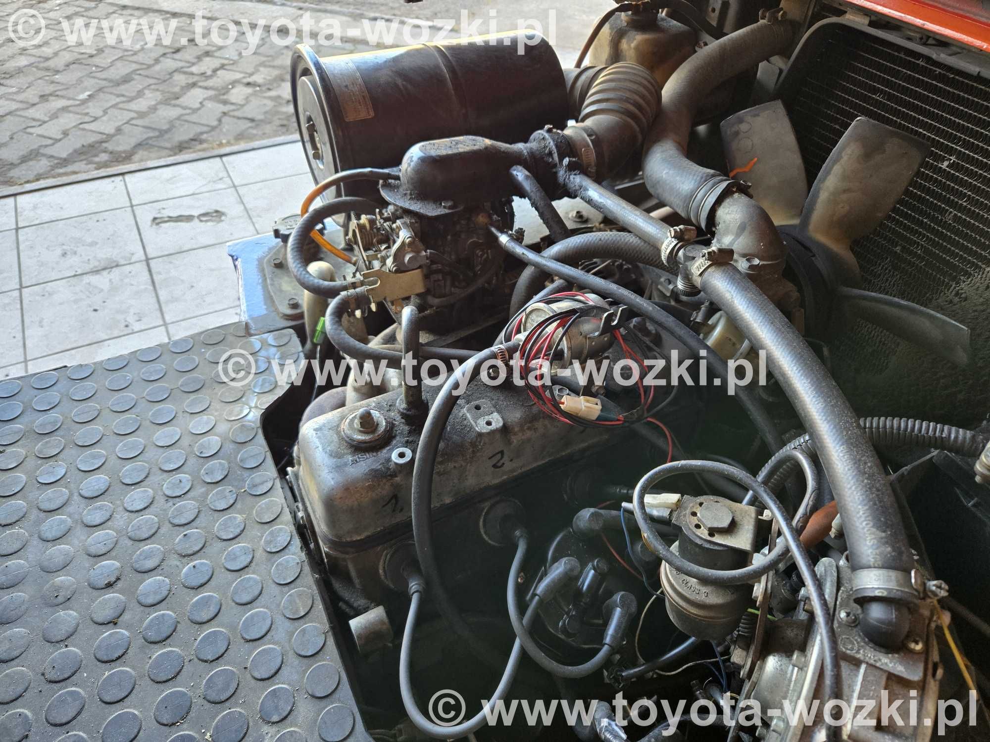 Wózek Widłowy TOYOTA 5FG18 , Wózki Widłowe TOYOTA 5FGF18 widlak LINDE