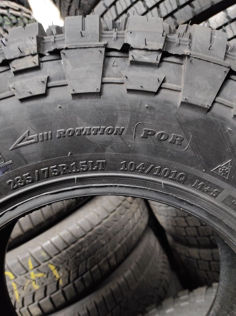235/75R15 COMFORSER CF3000 MT 4X4