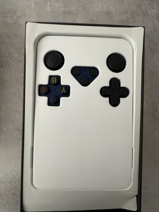 consola de jogos portátil retro, o R36S