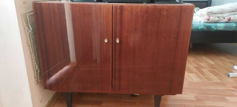 Тумба под телевизор