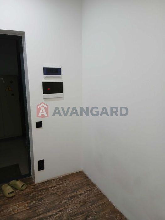 Продам 2 кімн квартиру з ремонтом в новобудові