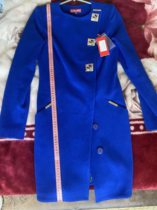 Одяг . Пальто жіноче