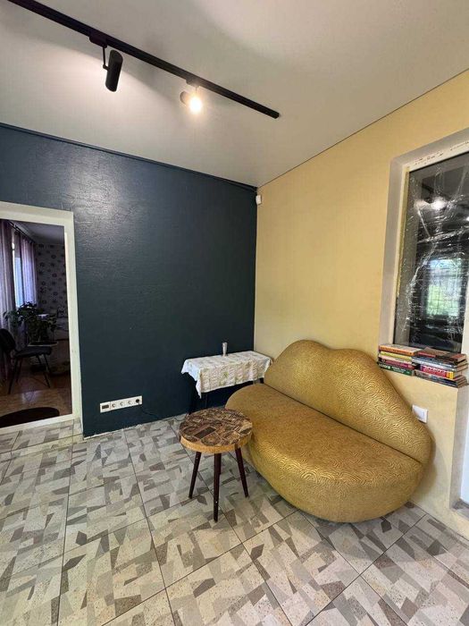 Продам 2 к квартиру біля моря