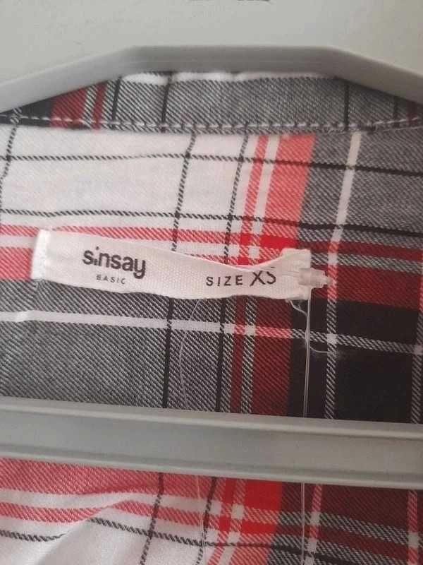 Koszula w kratę Sinsay