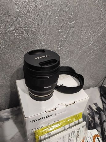 Tamron 20mm f/2.8 Di III OSD M 1:2  Sony FE( обмін)