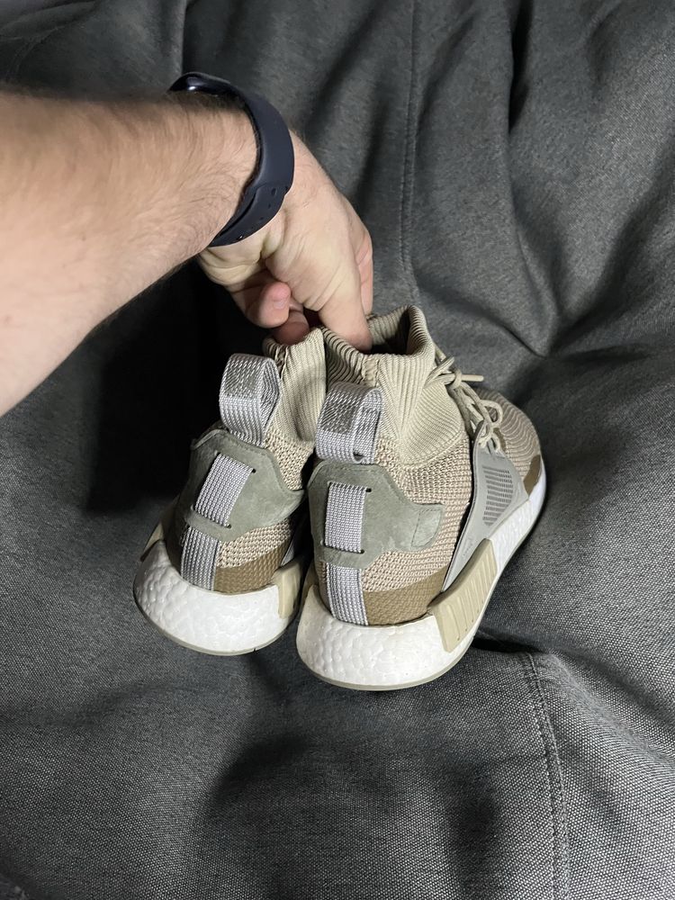 Кросівки ADIDAS NMD XR1 WINTER 48 31 кроссовки адідас boost