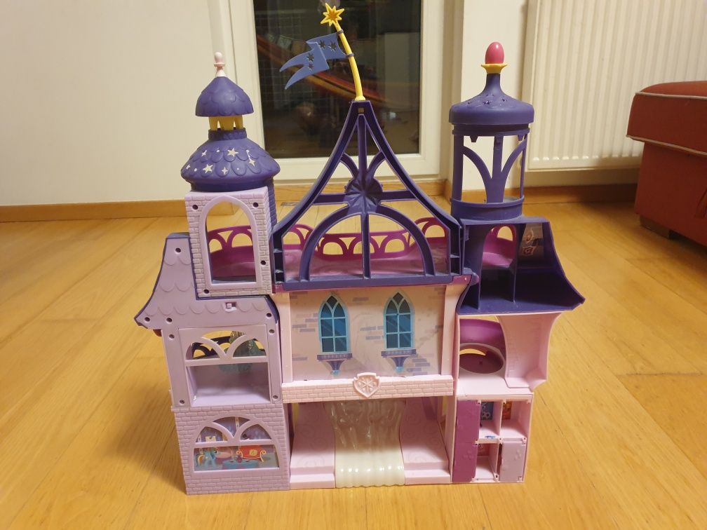 Magiczna szkoła przyjaźni twilight sparkle My Little Pony
