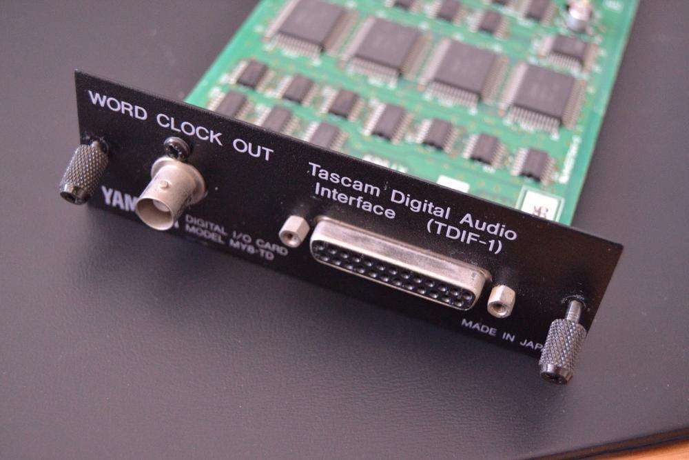 Tascam Digital Audio Interface ( TDIF-1)