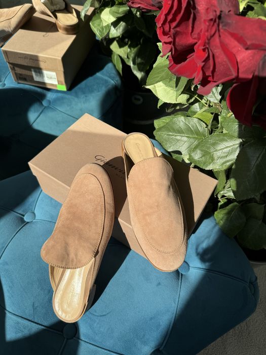 Мюлі Gianvito Rossi