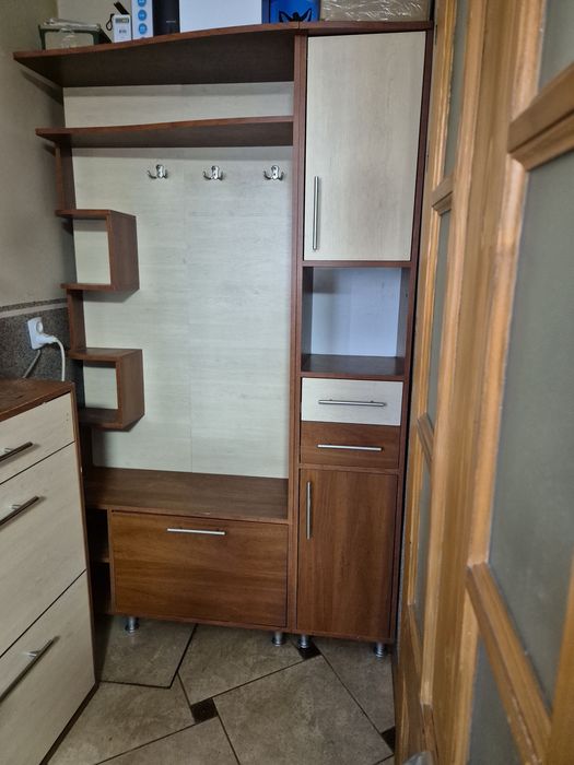 Прихожа ,Шафа, передпокій