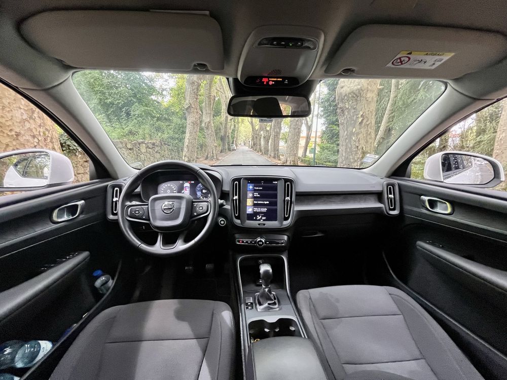 Oportunidade VOLVO XC 40 T3  2019