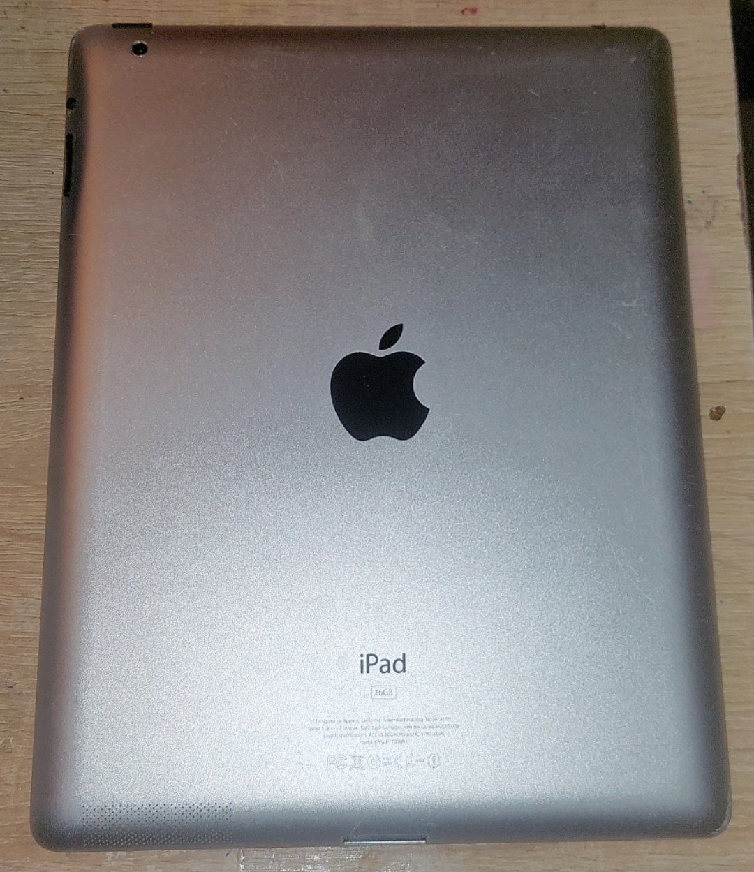 IPad 3 color gold