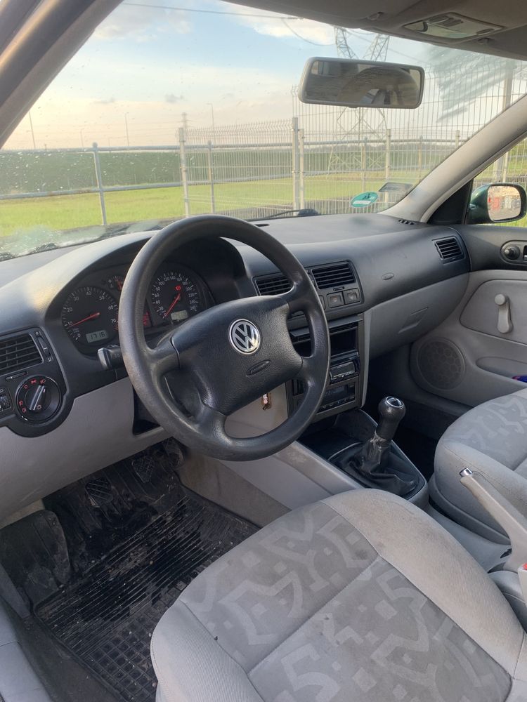 VW Bora 1.6 benzyna Climatronic