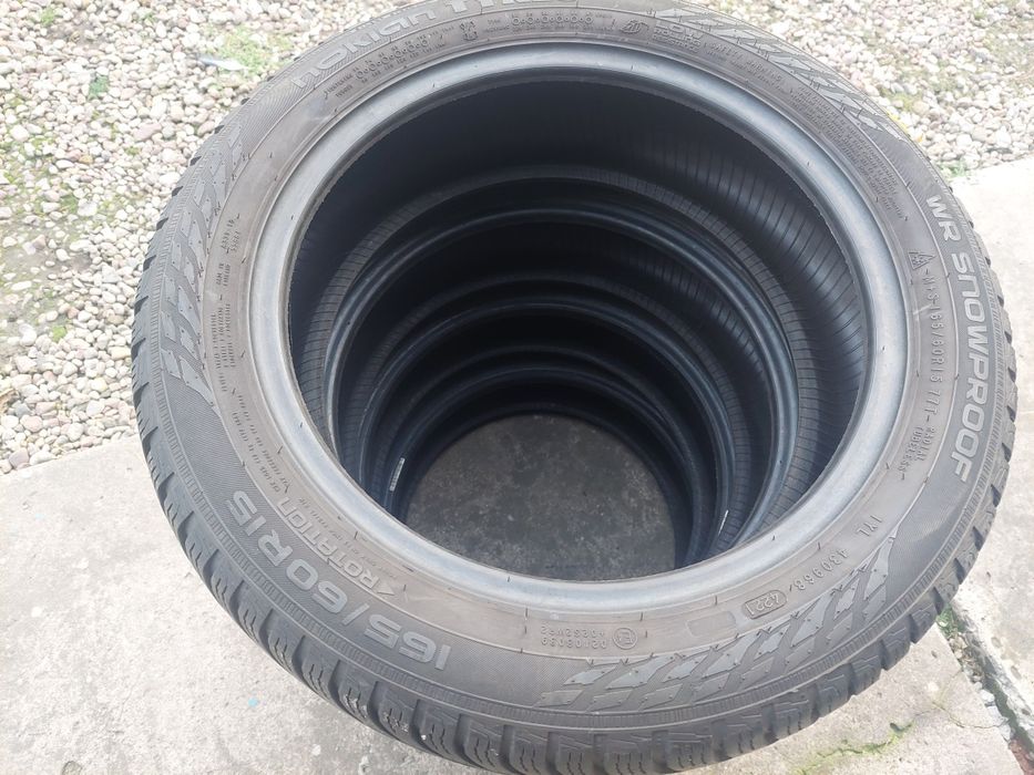 165/60r15 zimowe nokian