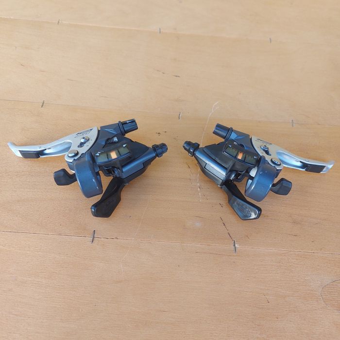 Klamkomanetki Shimano Deore LX ST-M570 3x9 V-Brake