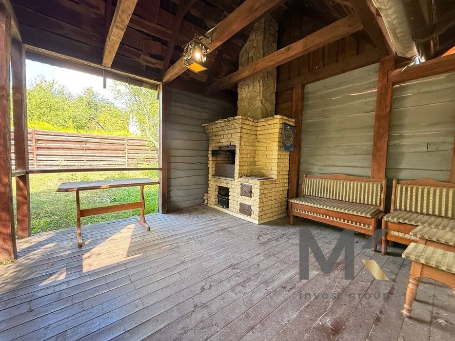 Будинок з банею в Петрушках