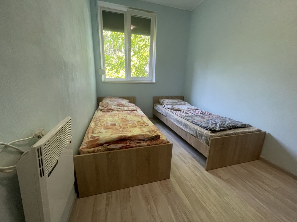 Дом посуточно на Русановских Садах до 20 человек