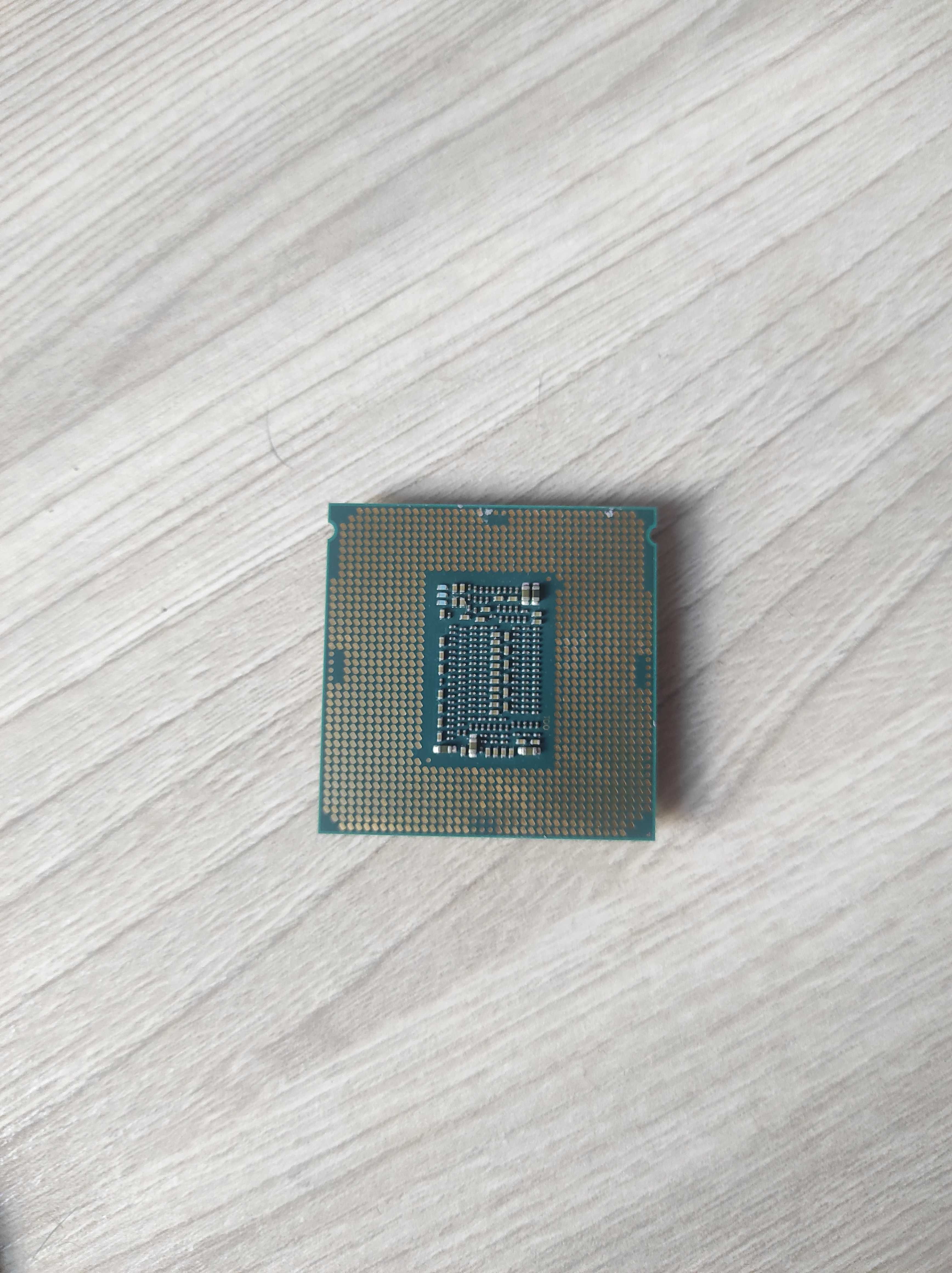 Процесор Intel Core i5-8400v2 2.80GHz tray