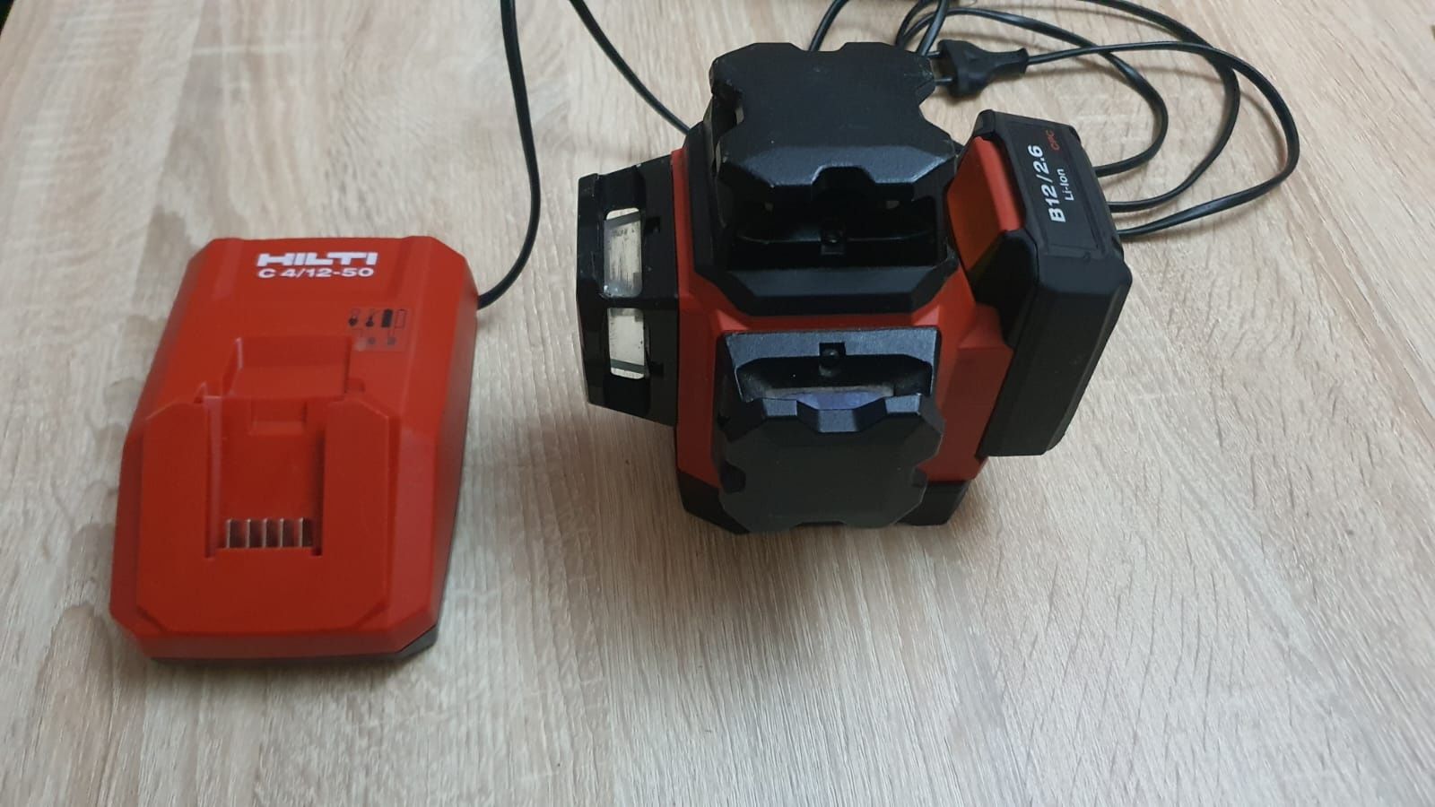 Laser liniowy HILTI PM 30-MG