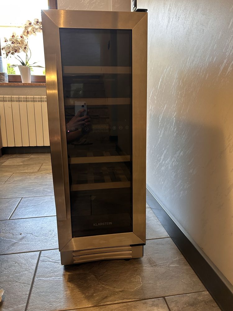 Vinovilla 17 built-in duo onyx edition chlodziarka do wina