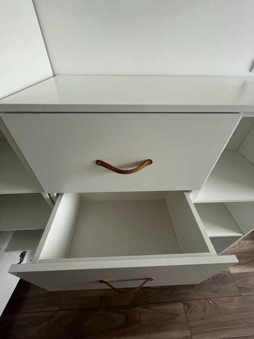 Nowoczesna komoda/szafka z półkami i szufladami - biała, 210 cm wys