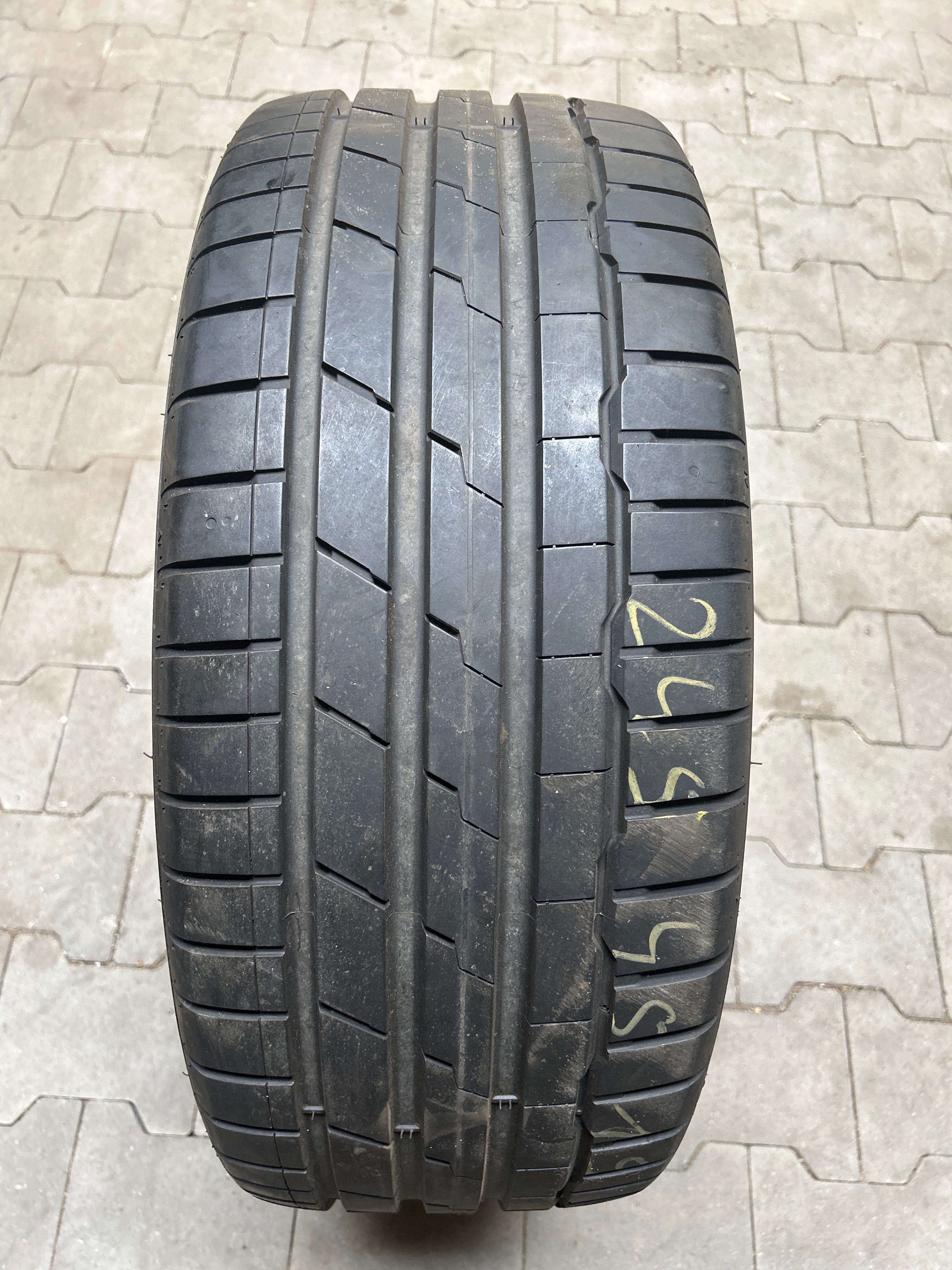 Hankook Ventus S1 evo 245/45/19 102Y