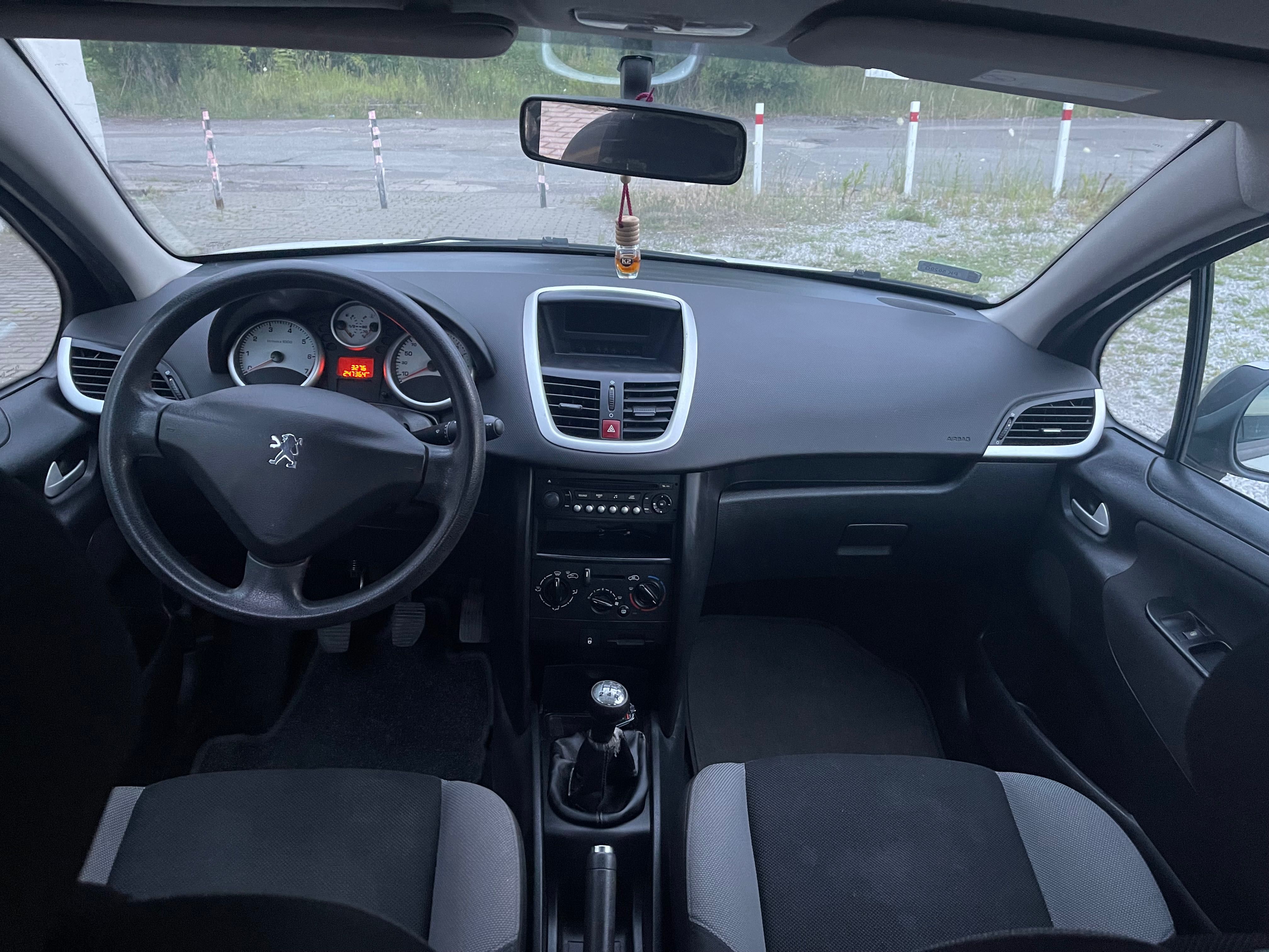 Peugeot 207 1.4 benzyna, 2008rok