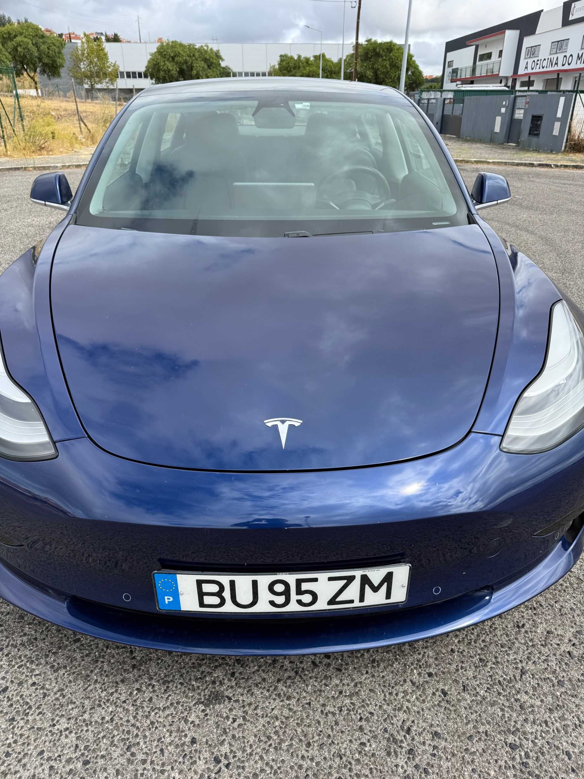Tesla Model 3 Standard Range Plus - IVA dedutível para empresas