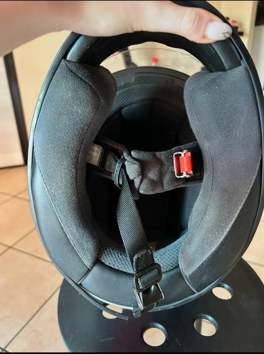 Capacetes  H J C   tamanhos L  em bom estado