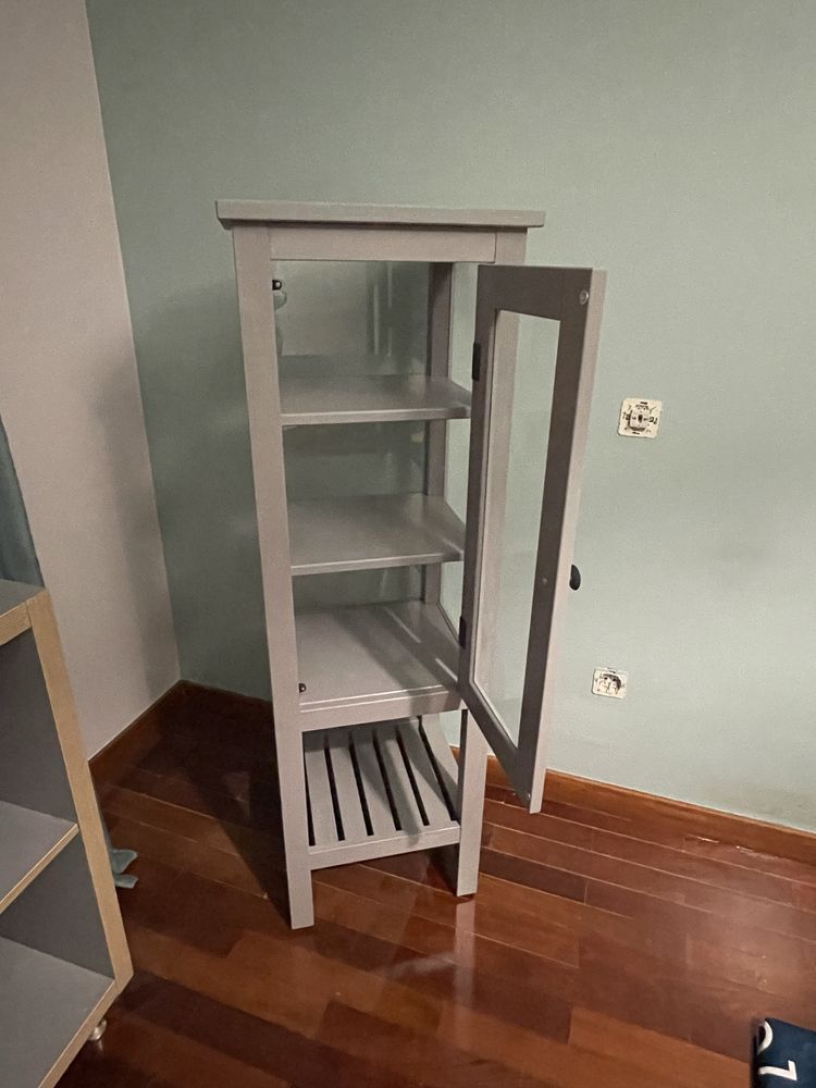 Vitrine Ikea Cinza