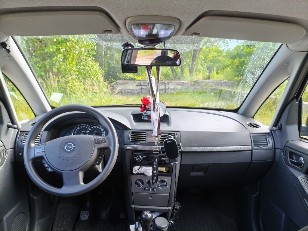 Opel Meriva 1.6 benzyna, Klima, elektryka, niski przebieg