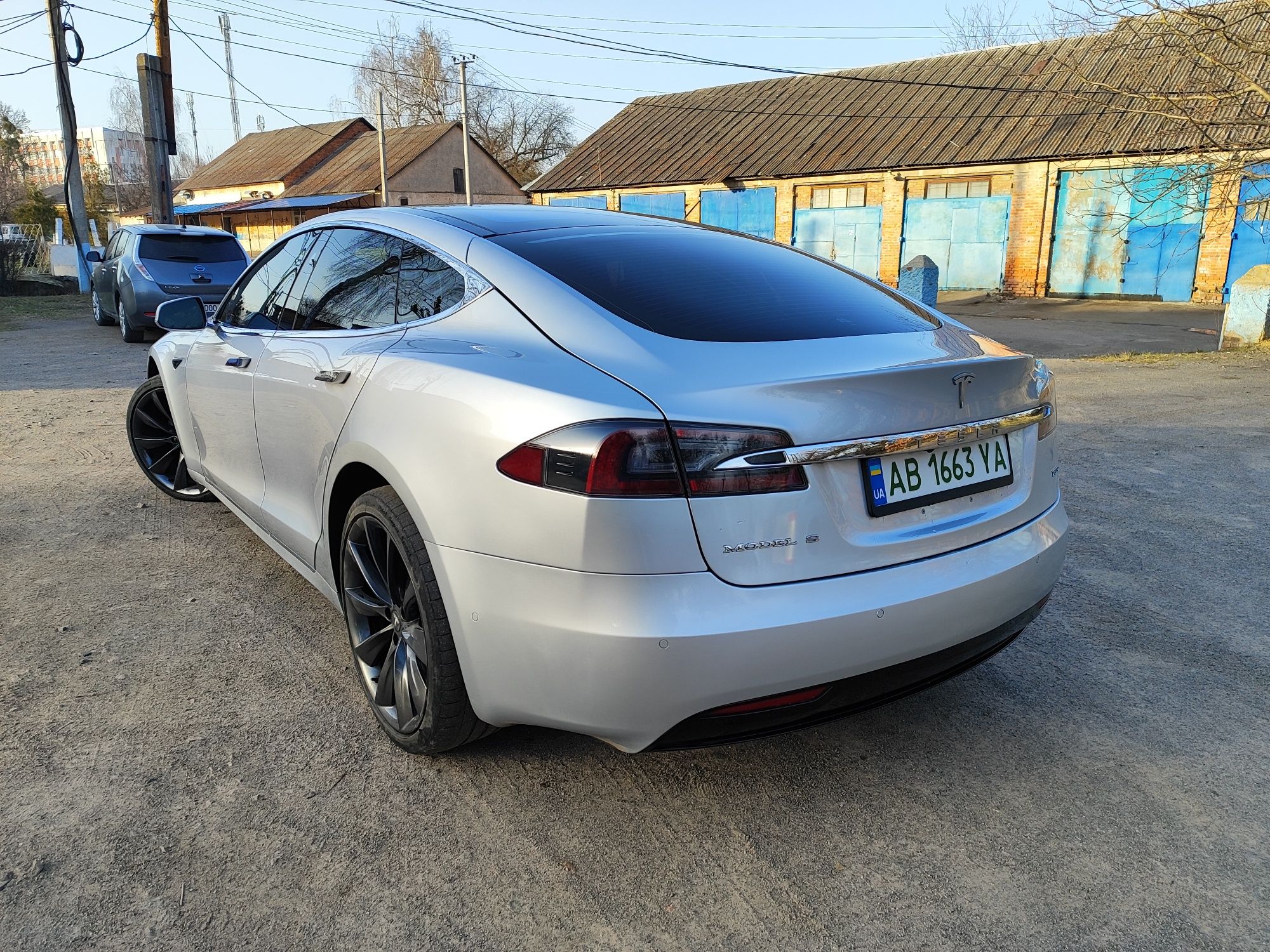 Tesla model S REST 75 D INTEL