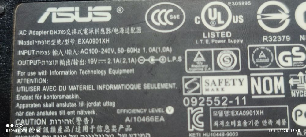 Зарядка ноута Asus   Input: AC 100 - 240V, 50 - 60Hz, 1.0 A Input: 19V