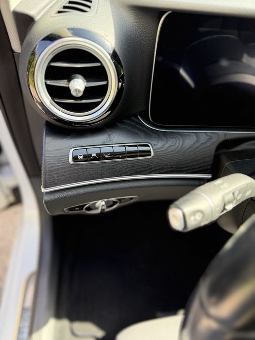 Mercedes E 300de.  2020 Diesel- Hibrido