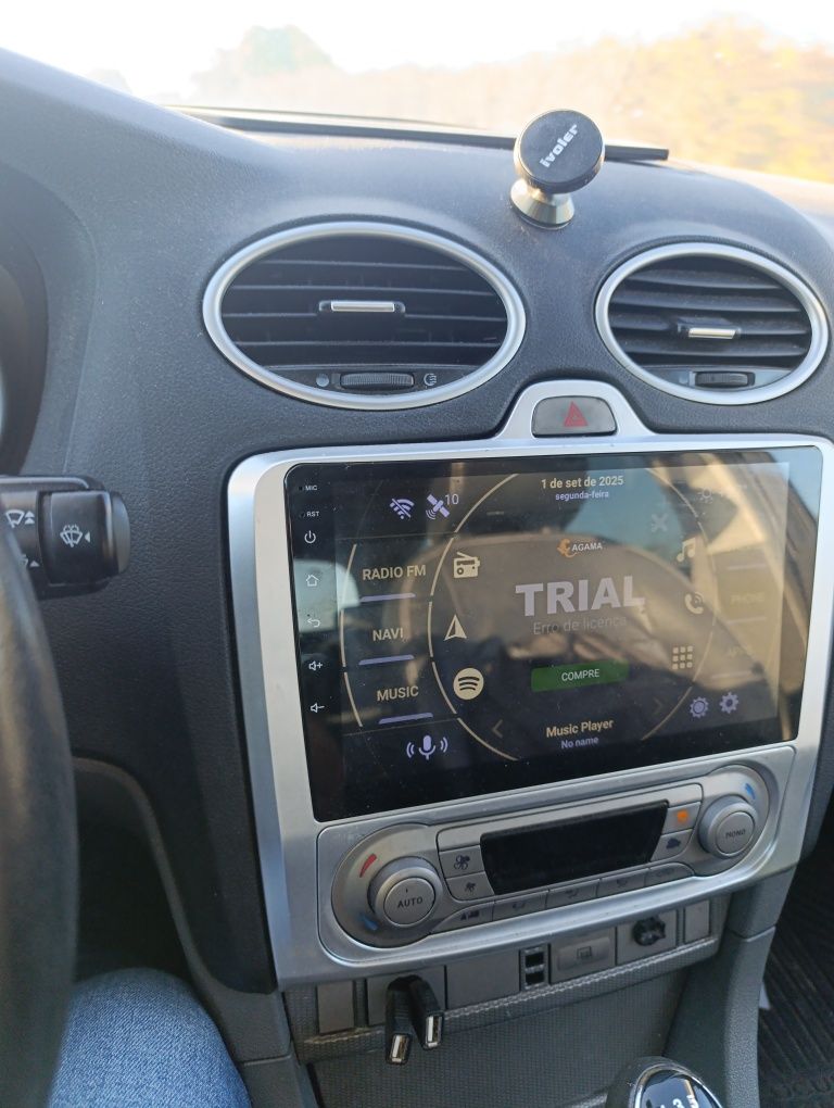 Ford Focus SW TDCI Titanium X / Câmara traseira/ GPS