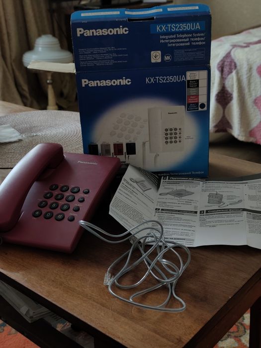 Інтегрований телефон Panasonic KX-TS2350UA