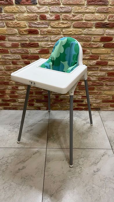 Стілець IKEA для годування