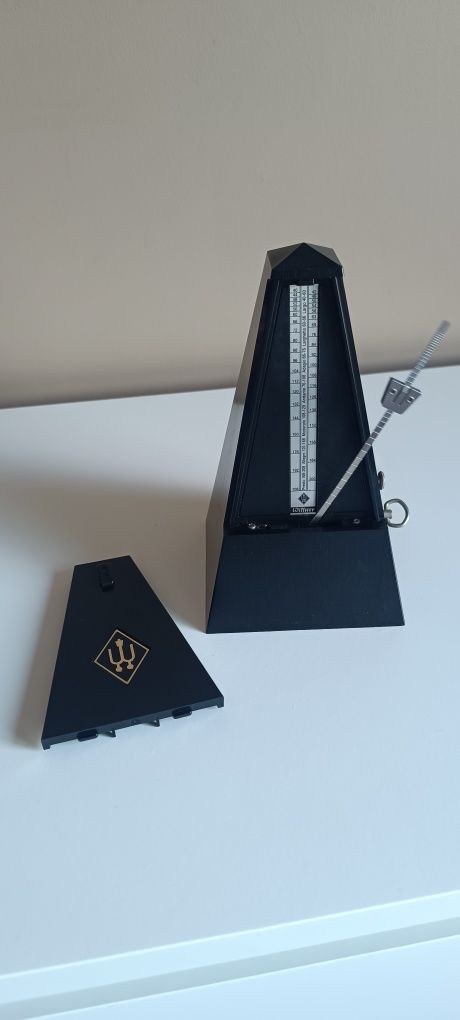 Wittner  Metronome With Bell