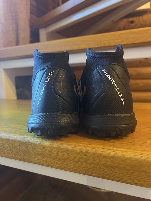 Сороконіжки Nike luna