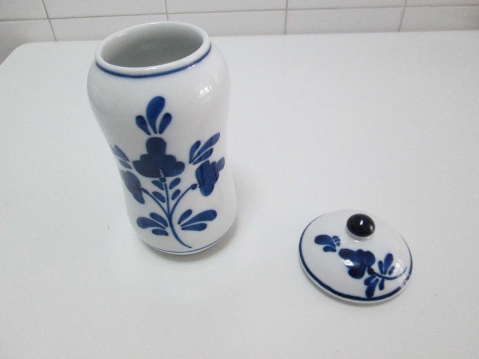 Pequeno pote de Viana em Loiça pintado à mão