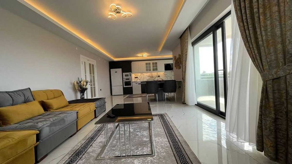 Просторная квартира 134м2 жилой комплекс 100м до моря Махмутлар Турция