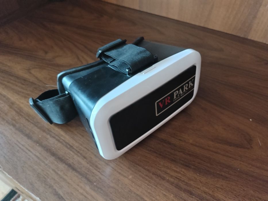 Продам vr очки в отличном состоянии