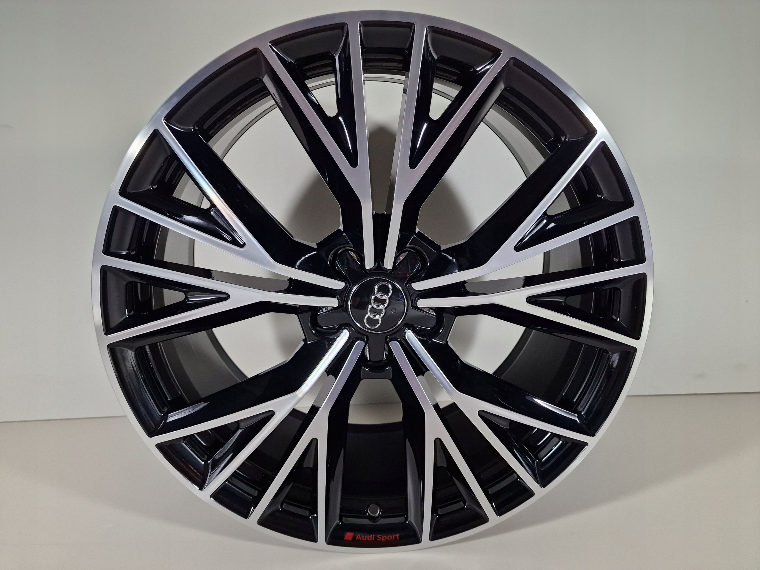 Oryginalne Felgi Audi 20 A4 A5 A6 A7 A8 Q3 Q5 Q7