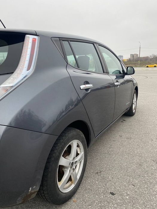 Нисан Лиф 2013г.