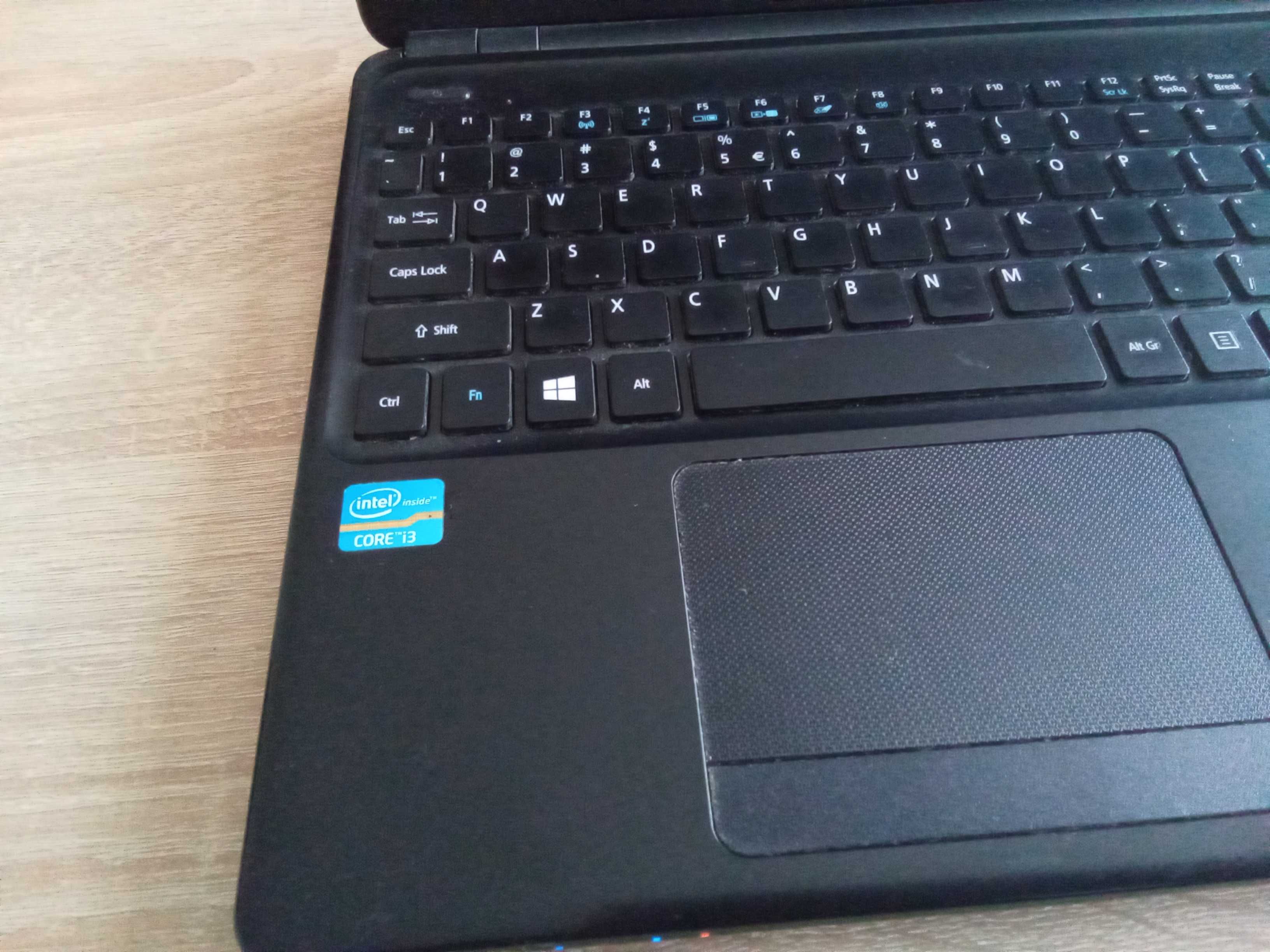 Laptop Acer E1-570